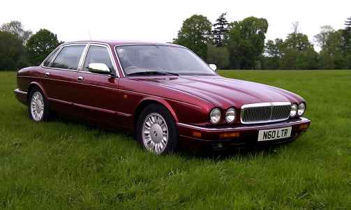 jaguar-x300-parts-daimler-v12-web_
